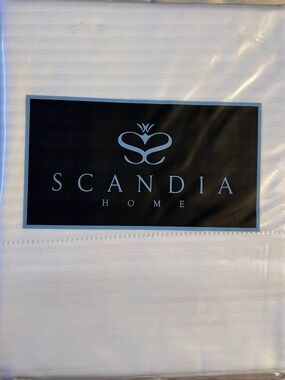 Scandia Home Savoia White King Pillowcases